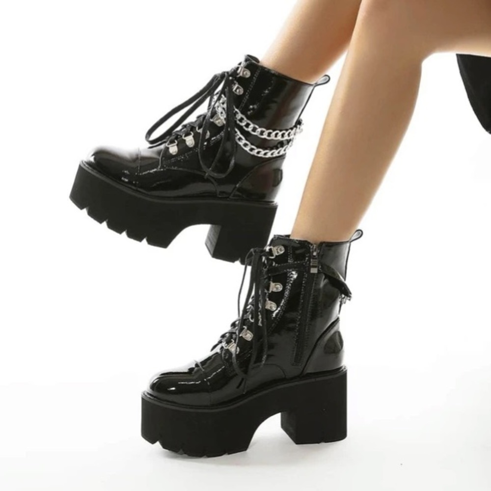 Chain Platform Chunky Heel Boots